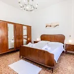 Apartment - Center - Regina Margherita