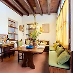 Apartment - Center - Regina Margherita *
