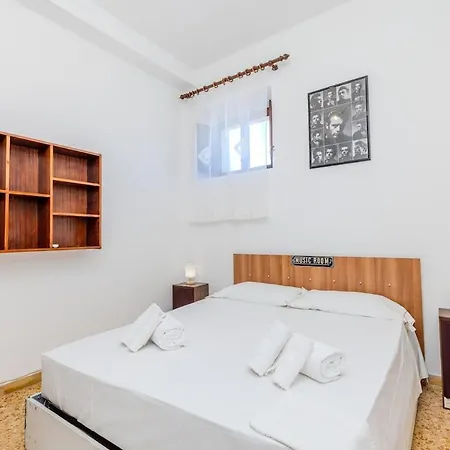 - Center - Regina Margherita Appartement