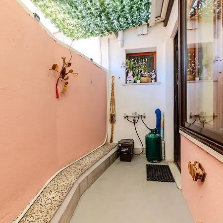 - Center - Regina Margherita *