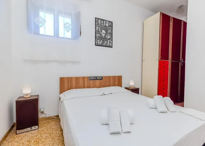 - Center - Regina Margherita Lägenhet *