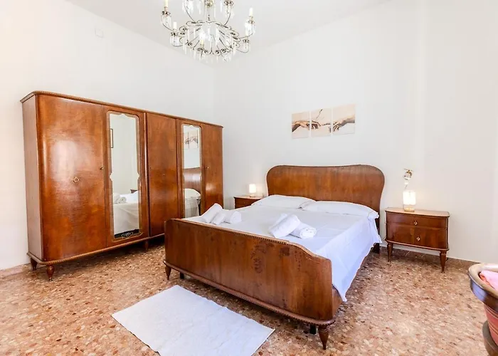 Lägenhet - Center - Regina Margherita