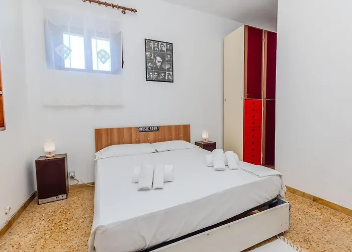 Lägenhet - Center - Regina Margherita