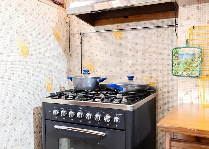 - Center - Regina Margherita *